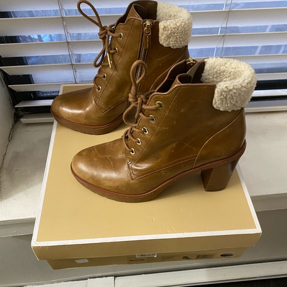 Michael Kors Kim Lace Up Bootie - Picture 3 of 5